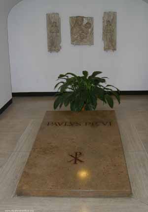 Tomb of Paul VI - Vatican Grottoes below St Peter's